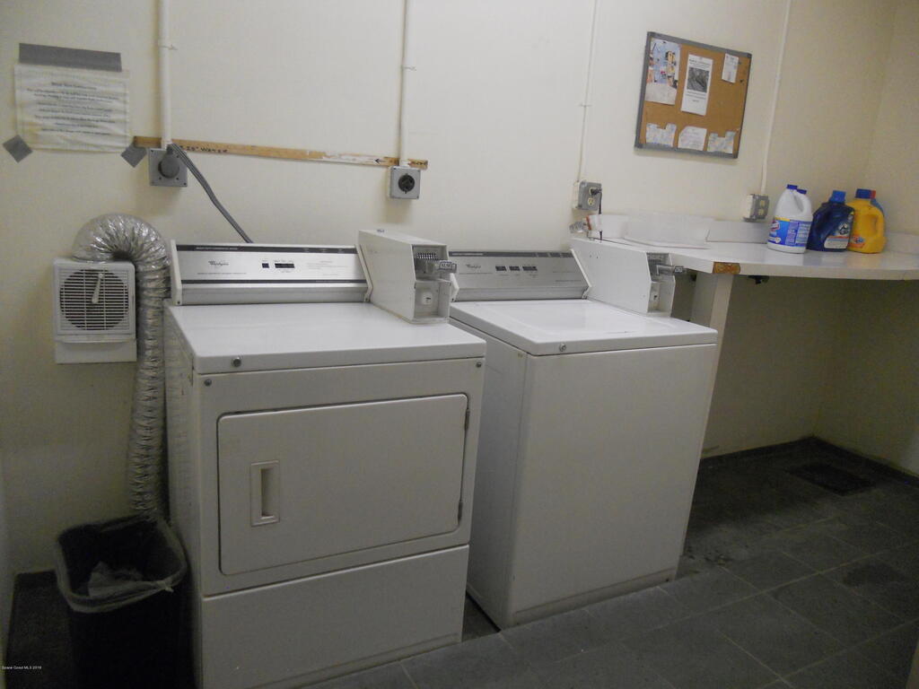 870 N Cocoa Boulevard, Cocoa, FL 32922