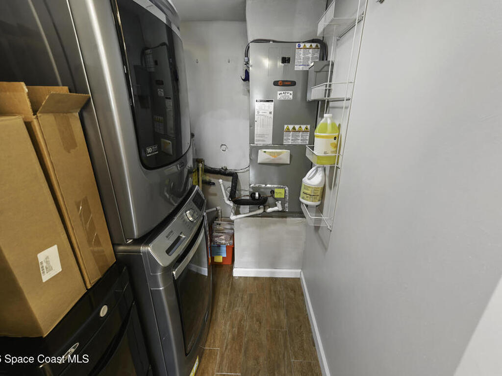 3901 Dixie Highway, Palm Bay, FL 32905