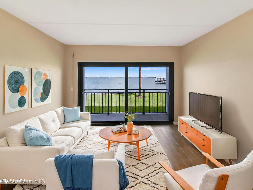 3901 Dixie Highway, Palm Bay, FL 32905