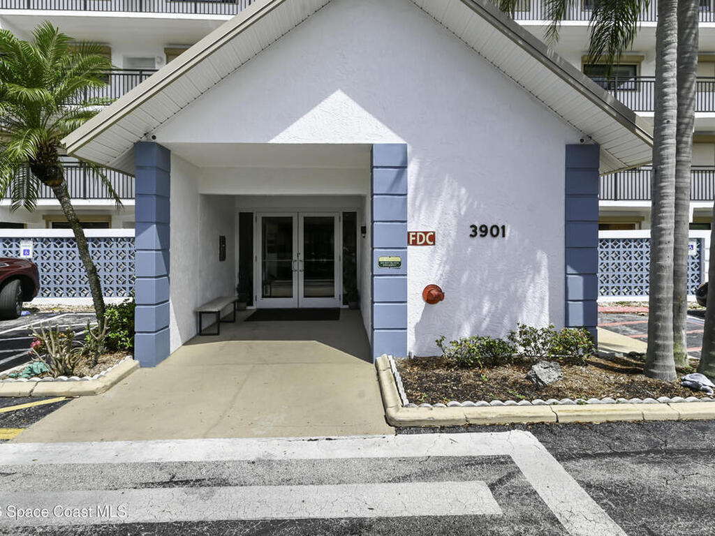 3901 Dixie Highway, Palm Bay, FL 32905