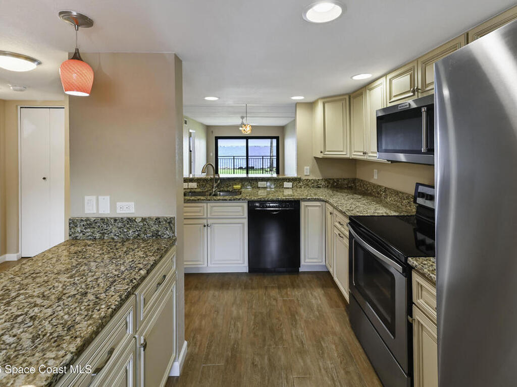 3901 Dixie Highway, Palm Bay, FL 32905