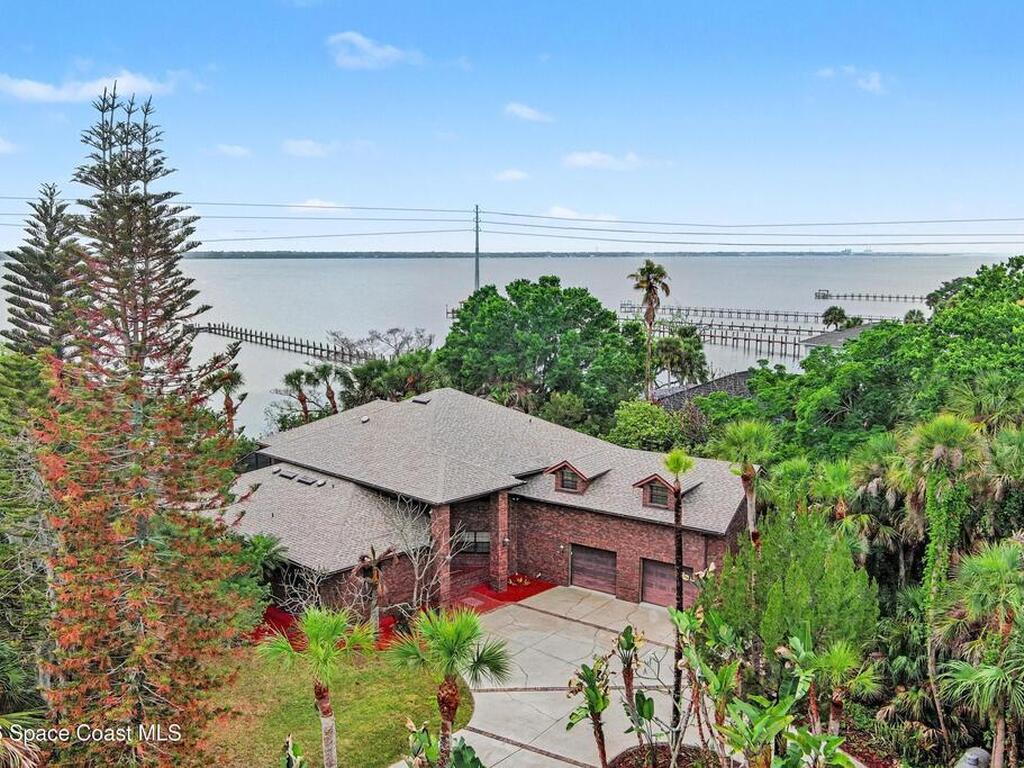 3225 Spartina Avenue, Merritt Island, FL 32953