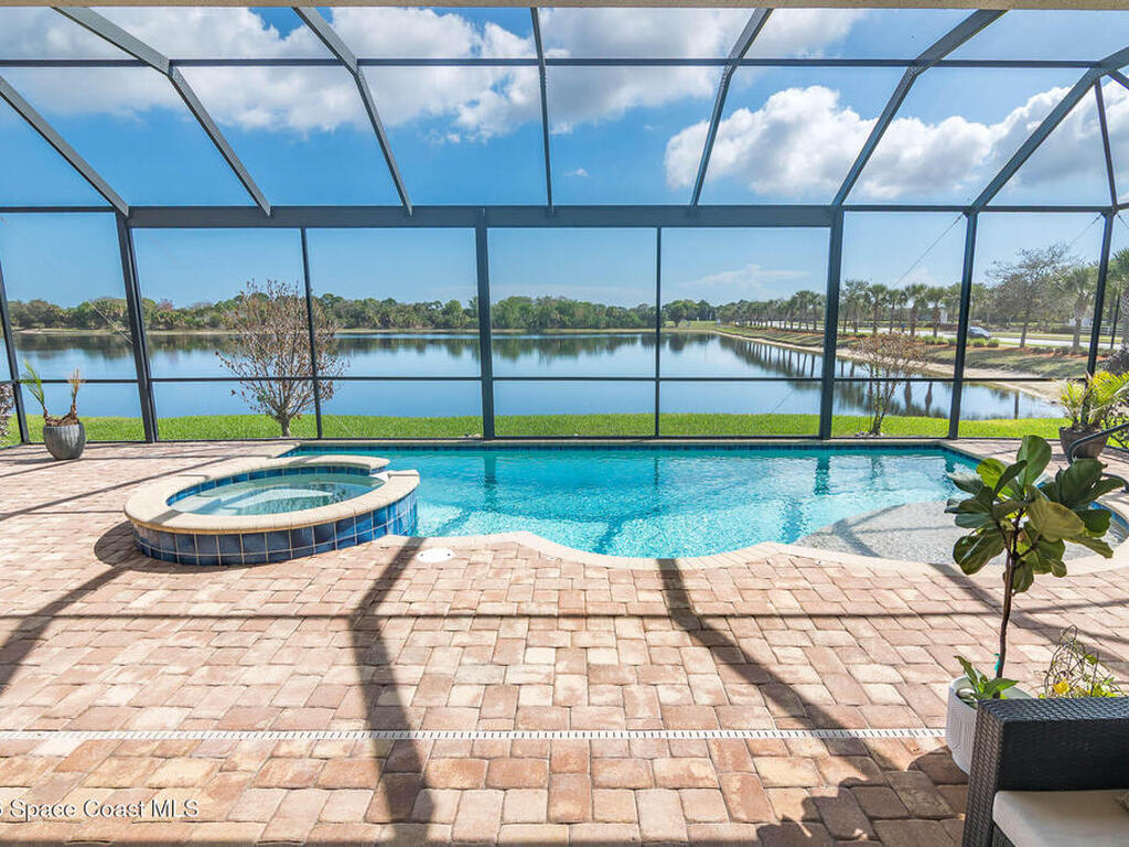 7873 Desmond Avenue, Melbourne, FL 32940