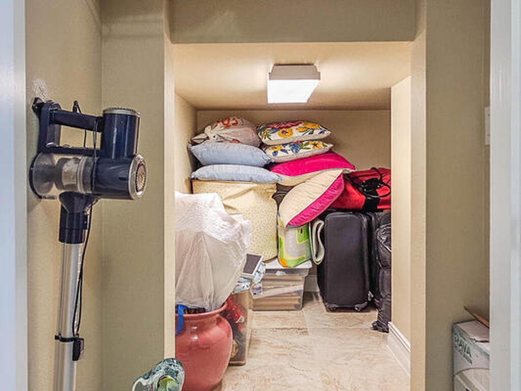 7873 Desmond Avenue, Melbourne, FL 32940