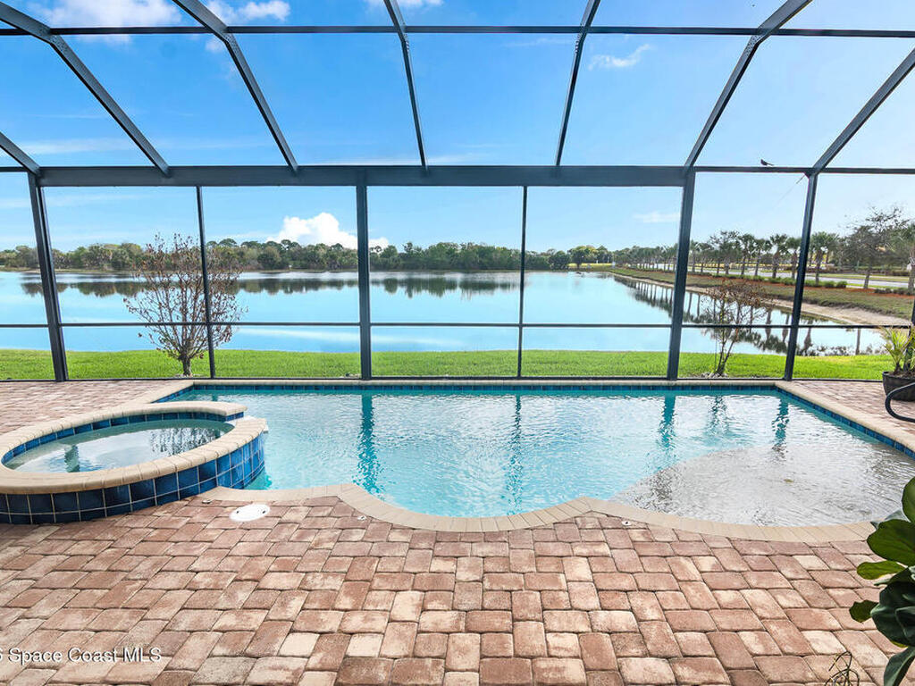 7873 Desmond Avenue, Melbourne, FL 32940