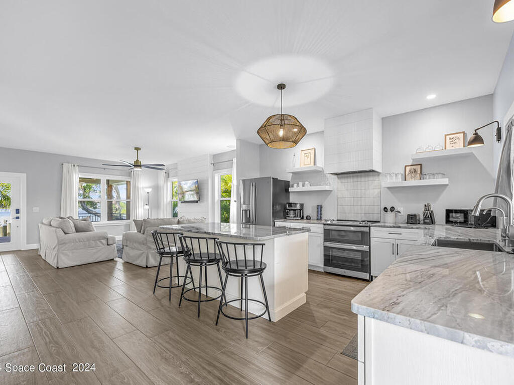 19 Vip Island, Grant-Valkaria, FL 32949