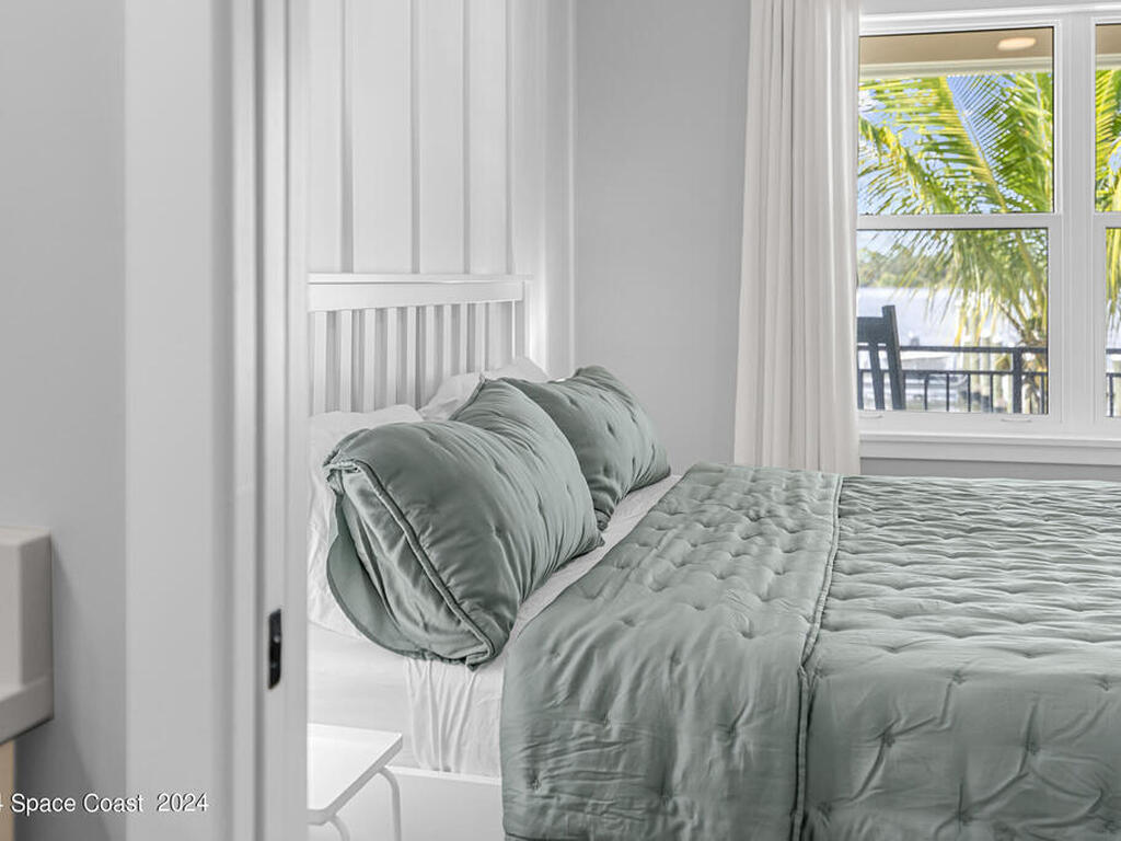 19 Vip Island, Grant-Valkaria, FL 32949