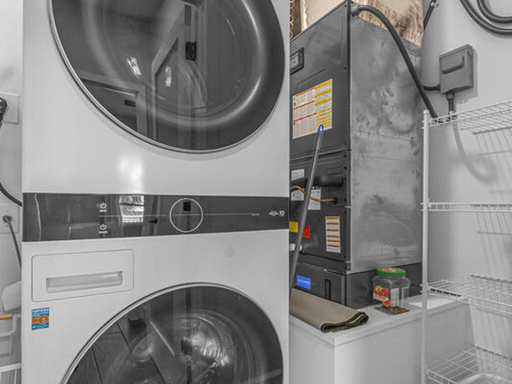 19 Vip Island, Grant-Valkaria, FL 32949