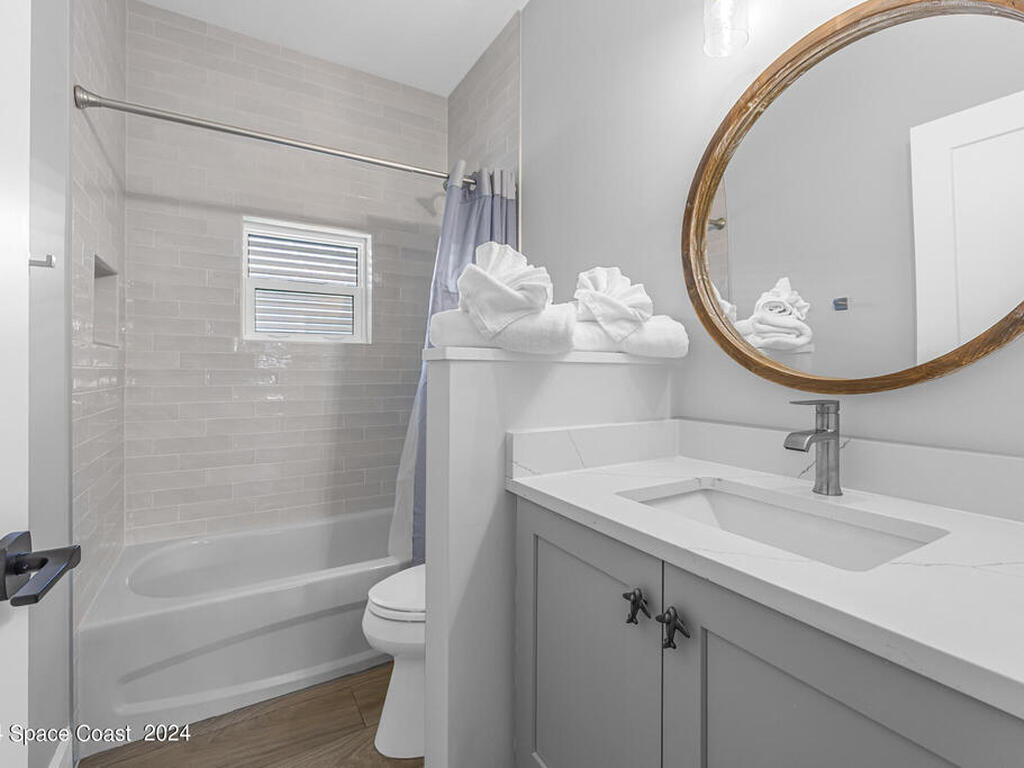 19 Vip Island, Grant-Valkaria, FL 32949