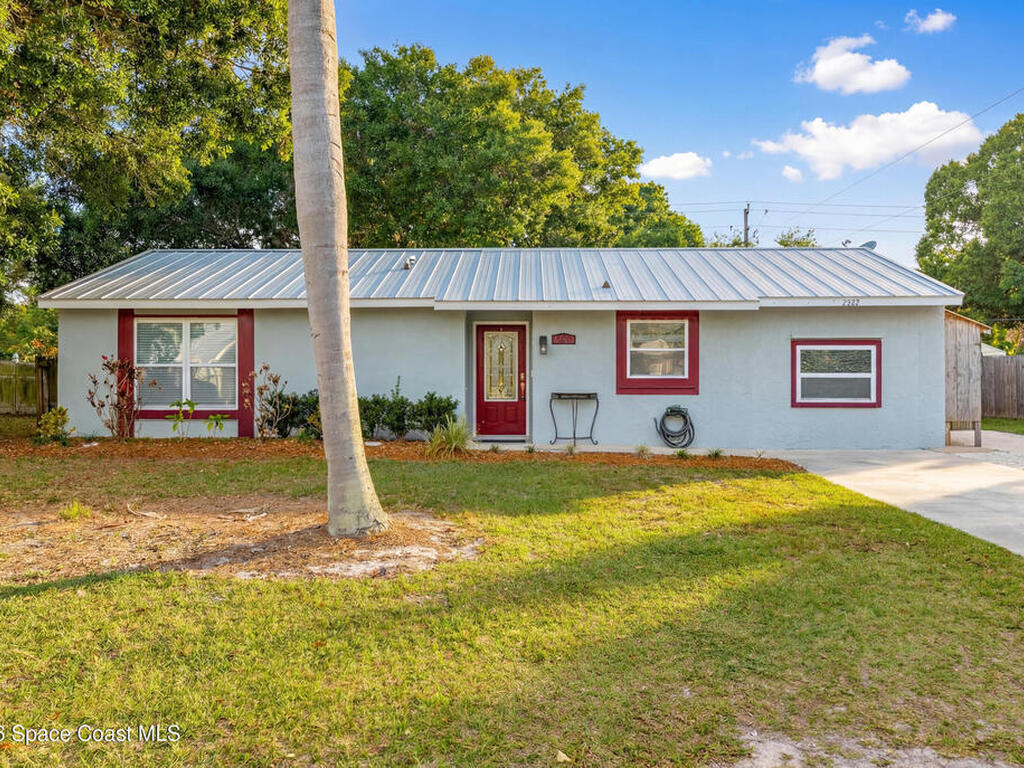 2255 15th Avenue, Vero Beach, FL 32962