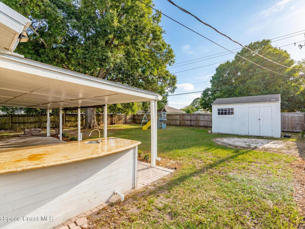 2255 15th Avenue, Vero Beach, FL 32962