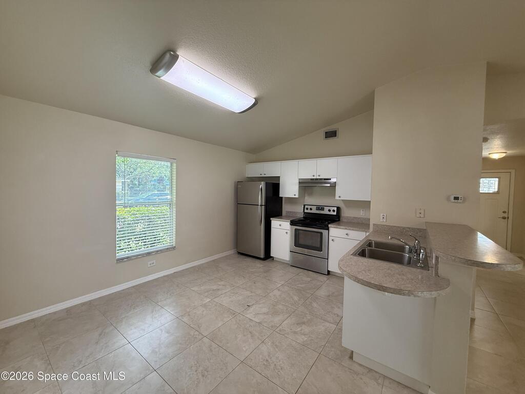 2066 Foxwood Drive, Melbourne, FL 32935