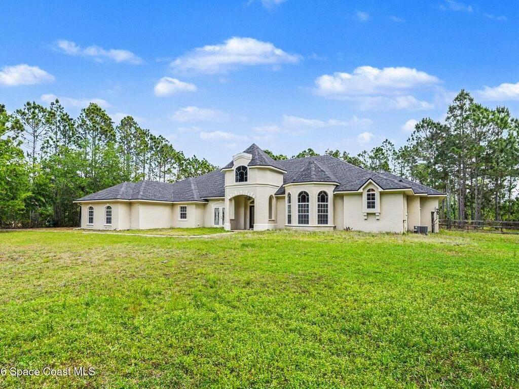 1399 Snapping Turtle Road, Mims, FL 32754
