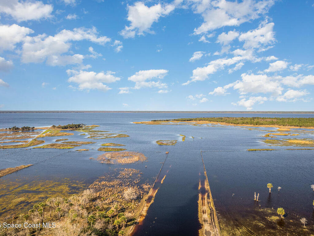 1399 Snapping Turtle Road, Mims, FL 32754