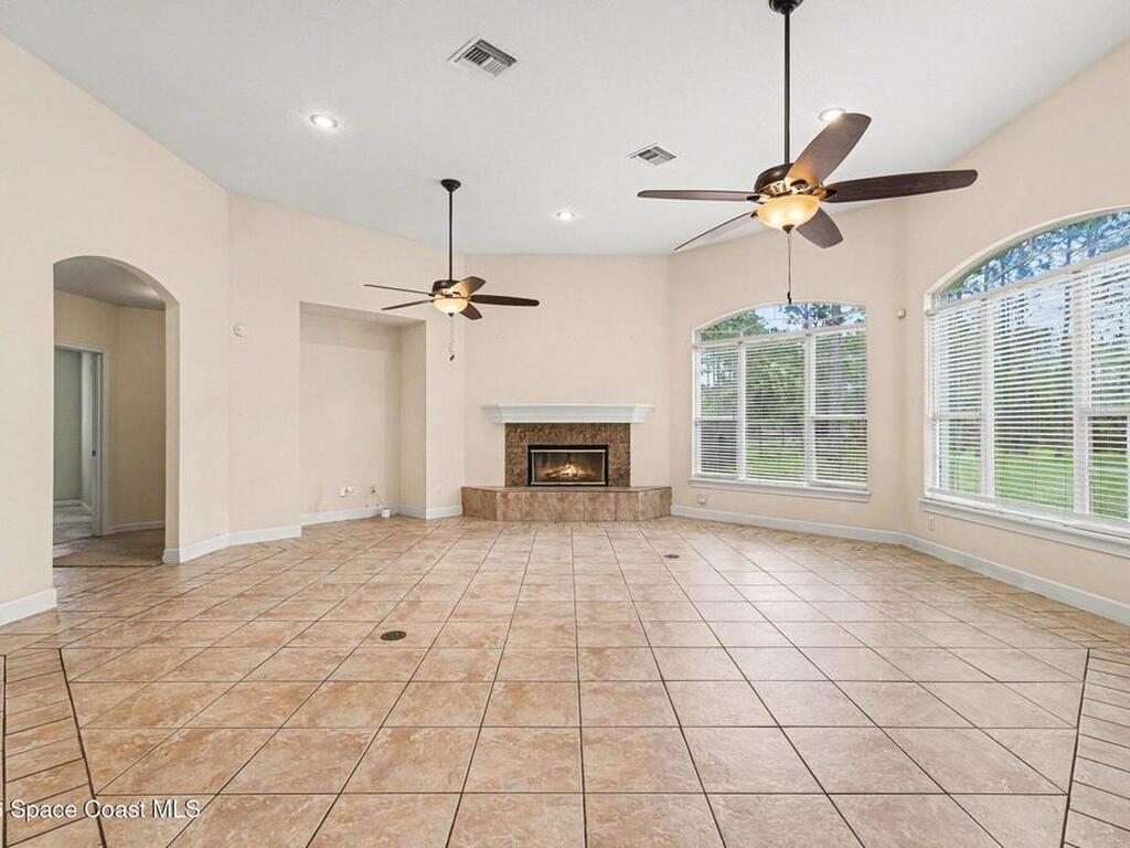 1399 Snapping Turtle Road, Mims, FL 32754