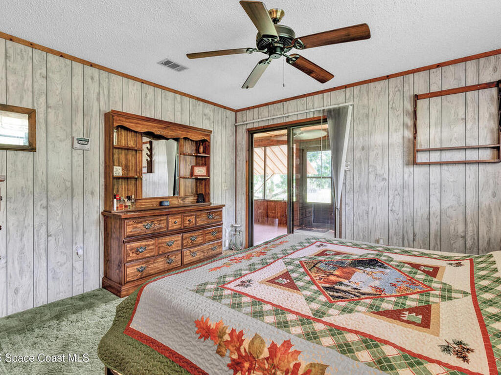 9556 Fleming Grant Road, Micco, FL 32976