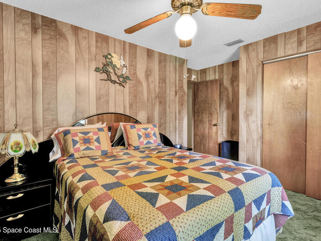 9556 Fleming Grant Road, Micco, FL 32976