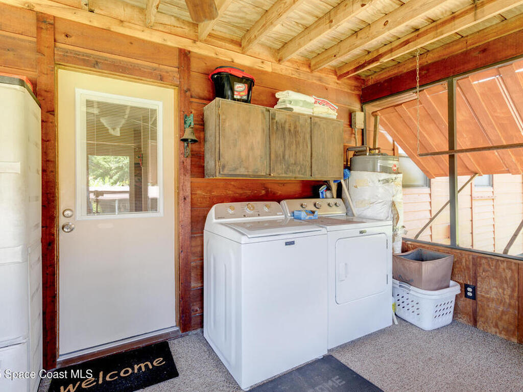 9556 Fleming Grant Road, Micco, FL 32976