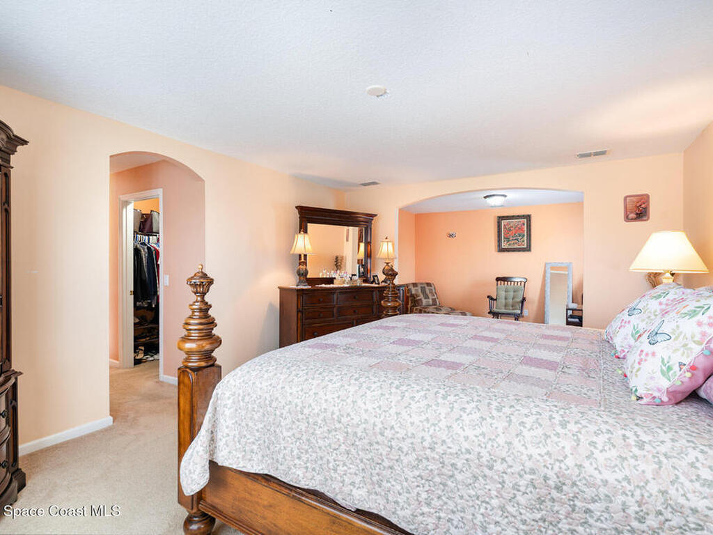 154 Wading Bird Circle, Palm Bay, FL 32908