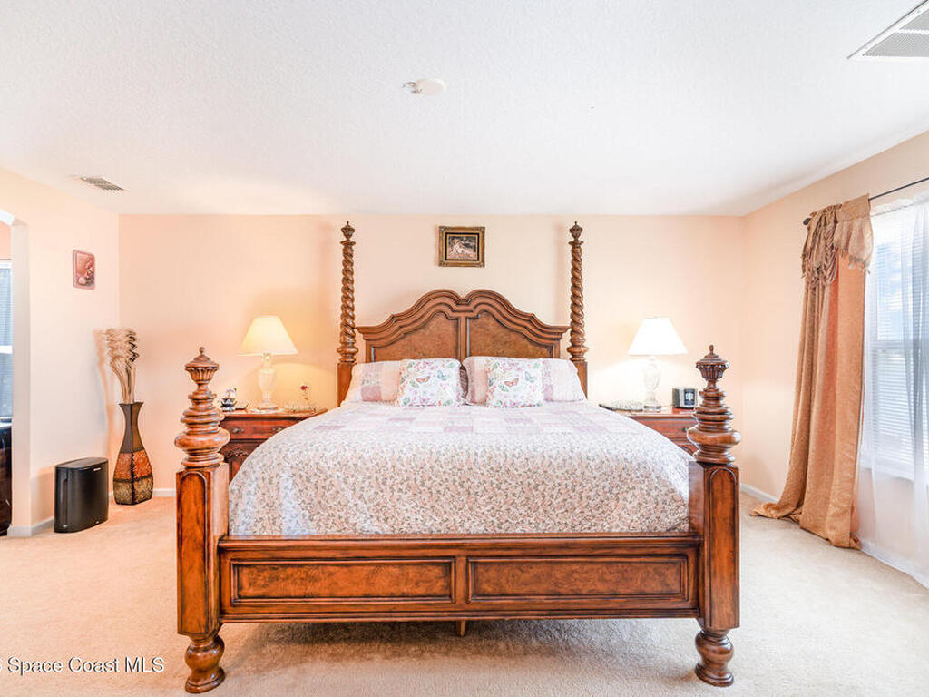 154 Wading Bird Circle, Palm Bay, FL 32908