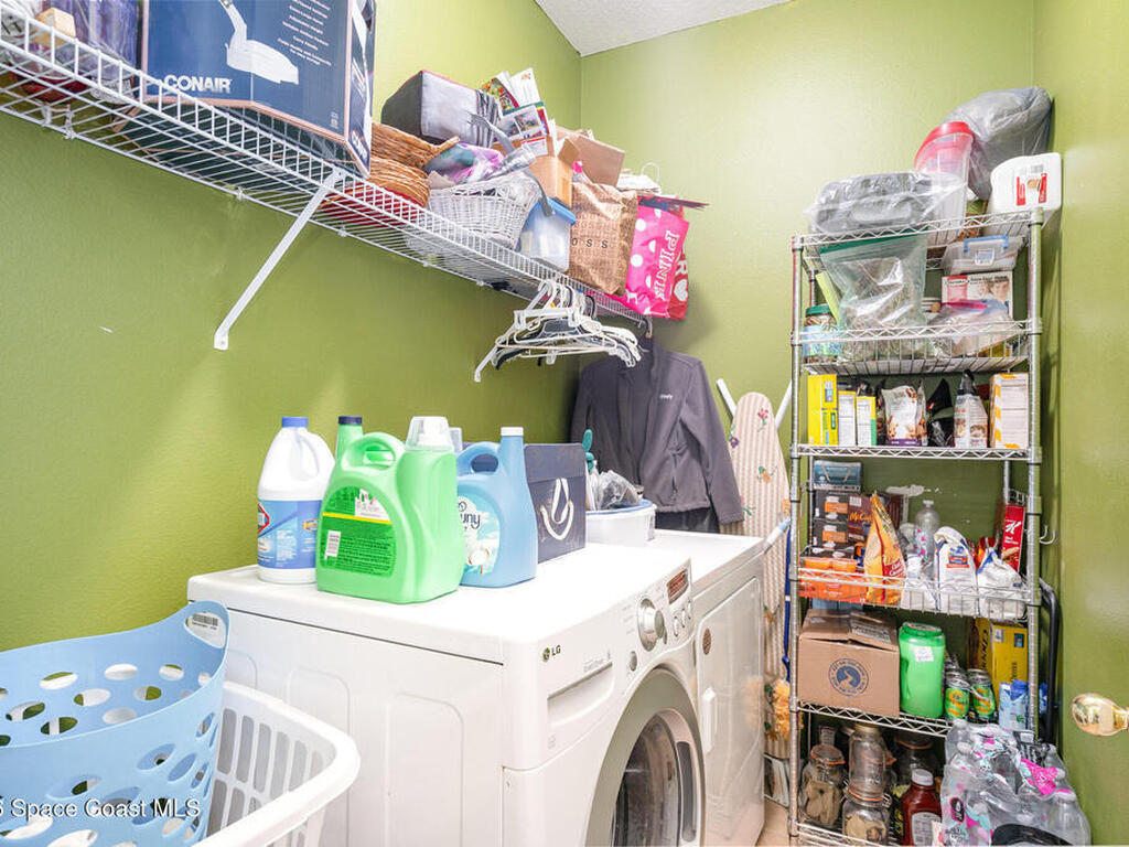 154 Wading Bird Circle, Palm Bay, FL 32908