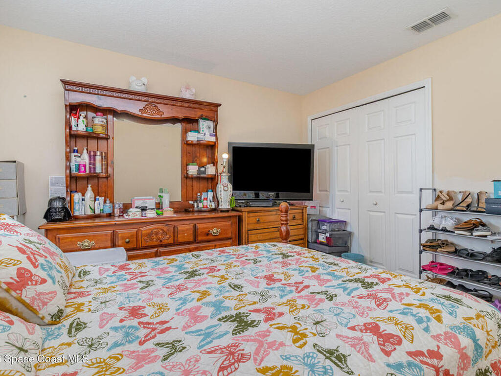 154 Wading Bird Circle, Palm Bay, FL 32908