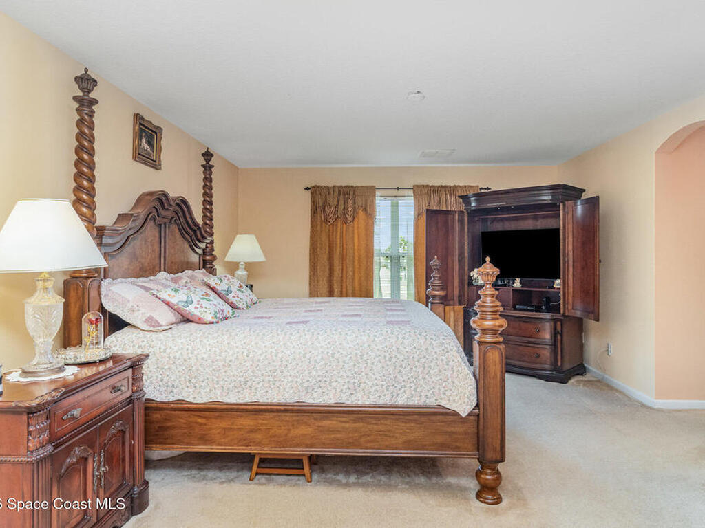 154 Wading Bird Circle, Palm Bay, FL 32908