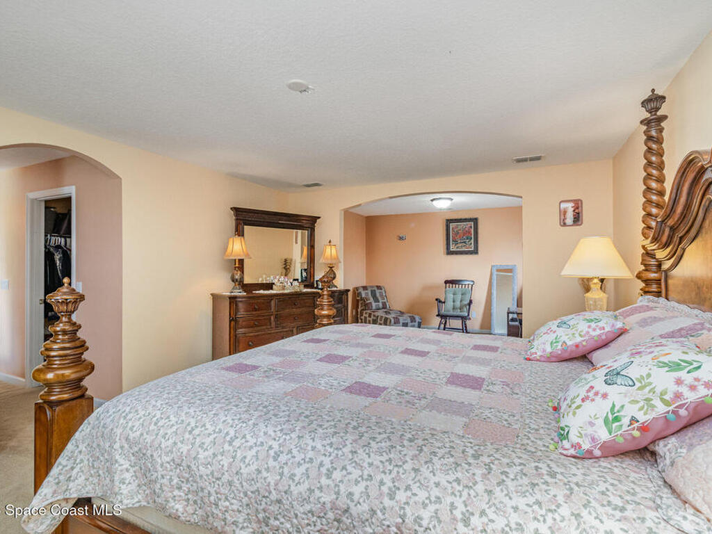 154 Wading Bird Circle, Palm Bay, FL 32908