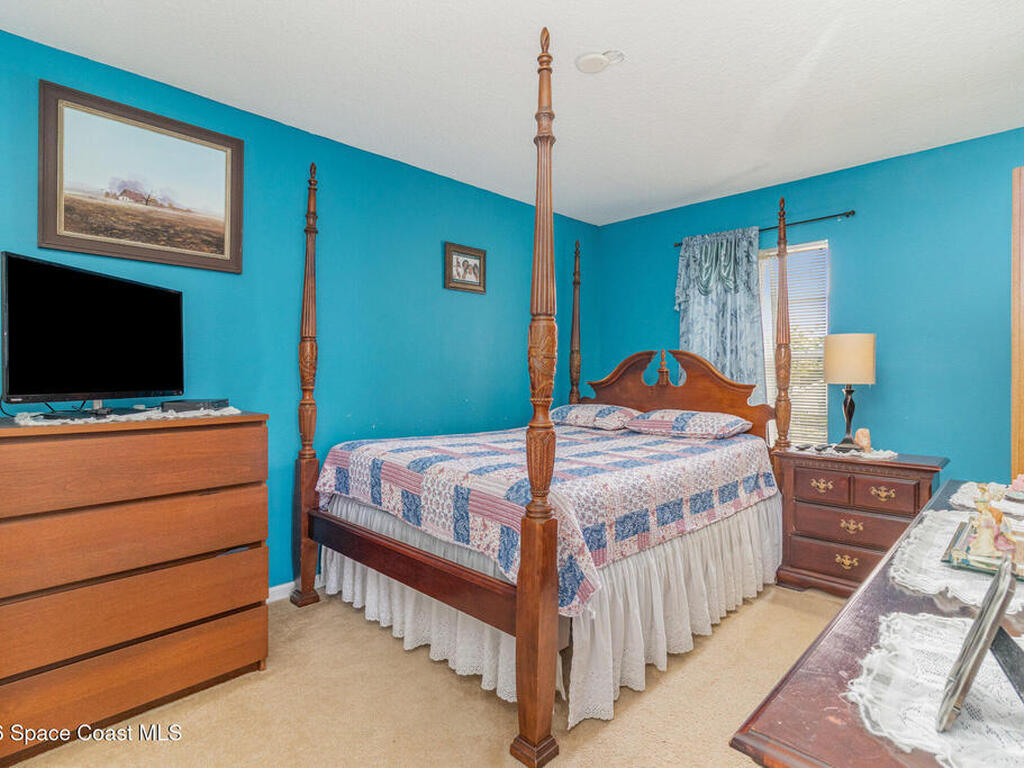 154 Wading Bird Circle, Palm Bay, FL 32908