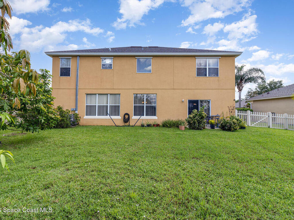 154 Wading Bird Circle, Palm Bay, FL 32908