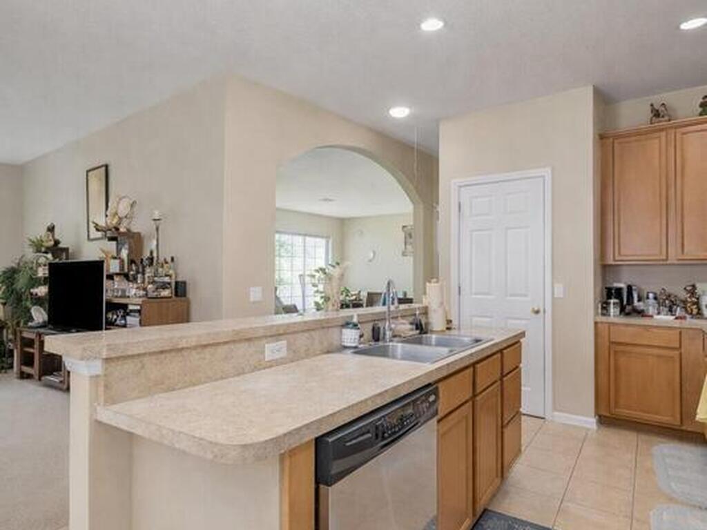 154 Wading Bird Circle, Palm Bay, FL 32908