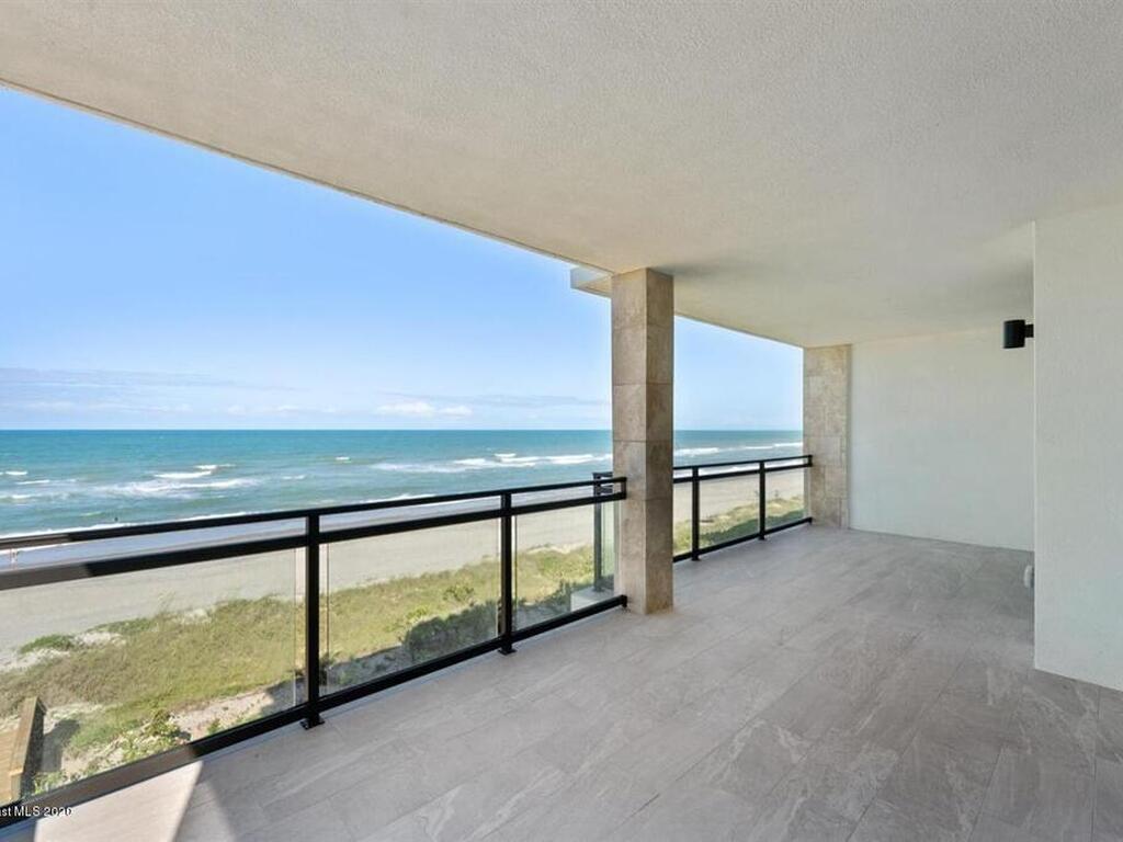 405 N Miramar Avenue, Indialantic, FL 32903