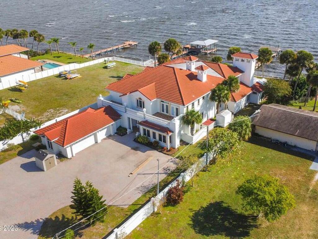 3415 S Washington Avenue, Titusville, FL 32780