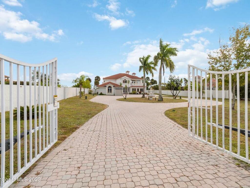 3415 S Washington Avenue, Titusville, FL 32780