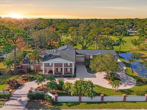 2195 S Courtenay Parkway, Merritt Island, FL 32952