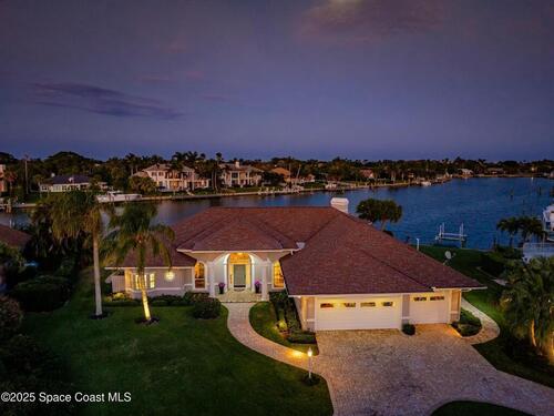 1956 Windward Way, Vero Beach, FL 32963