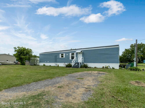 2705 Brockett Road, Mims, FL 32754