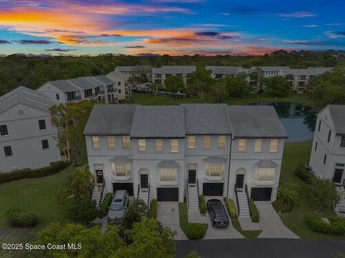 1735 42nd Square, Vero Beach, FL 32960