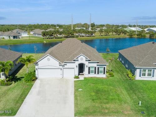 4418 Lago Vista Drive, Micco, FL 32976