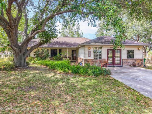 3320 Grantline Road, Mims, FL 32754