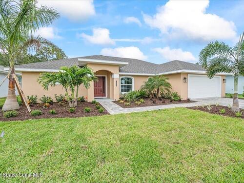 1204 Captiva Island Circle, Palm Bay, FL 32908