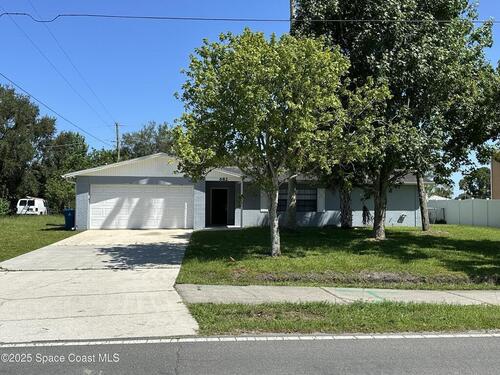 682 Americana Boulevard, Palm Bay, FL 32907