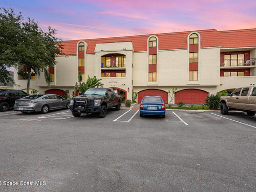 525 Indian River Avenue, Titusville, FL 32796
