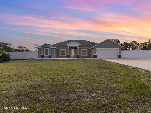 3735 Crista Jean Avenue, Grant-Valkaria, FL 32909