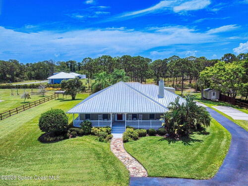6025 Brabrook Avenue, Grant, FL 32949