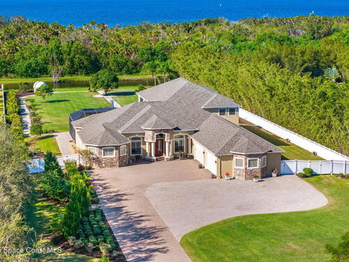 4022 Tradewinds Trail, Merritt Island, FL 32953