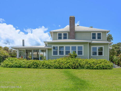 2907 N Indian River Drive, Cocoa, FL 32922
