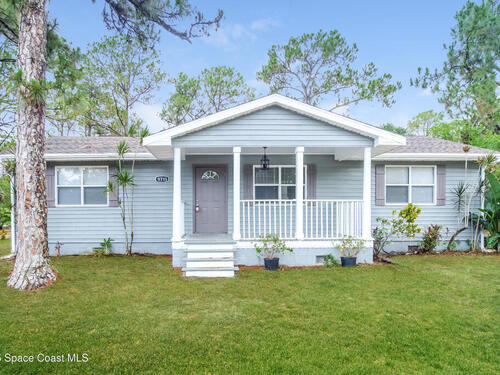 9715 79th Street, Vero Beach, FL 32967