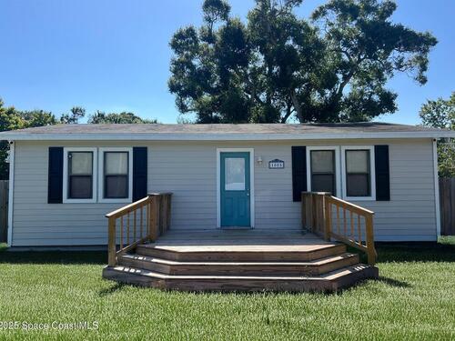 1005 20th Avenue, Vero Beach, FL 32960