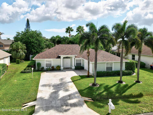 4820 48th Avenue, Vero Beach, FL 32967
